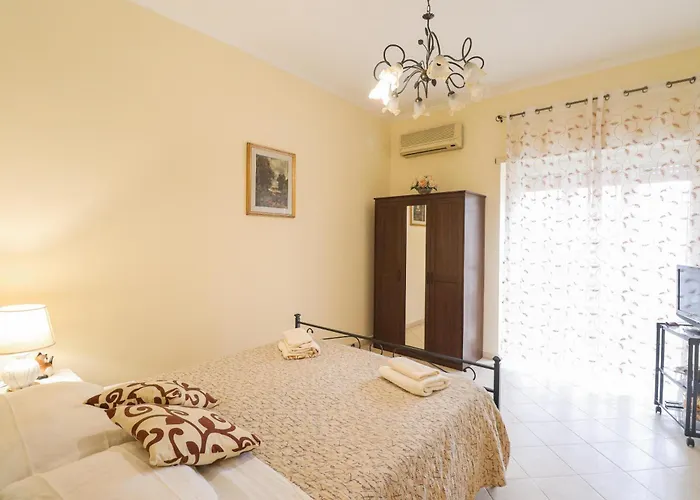Appartement 3 Bedroom Elegant For 6 - Metro 2min & Wifi *